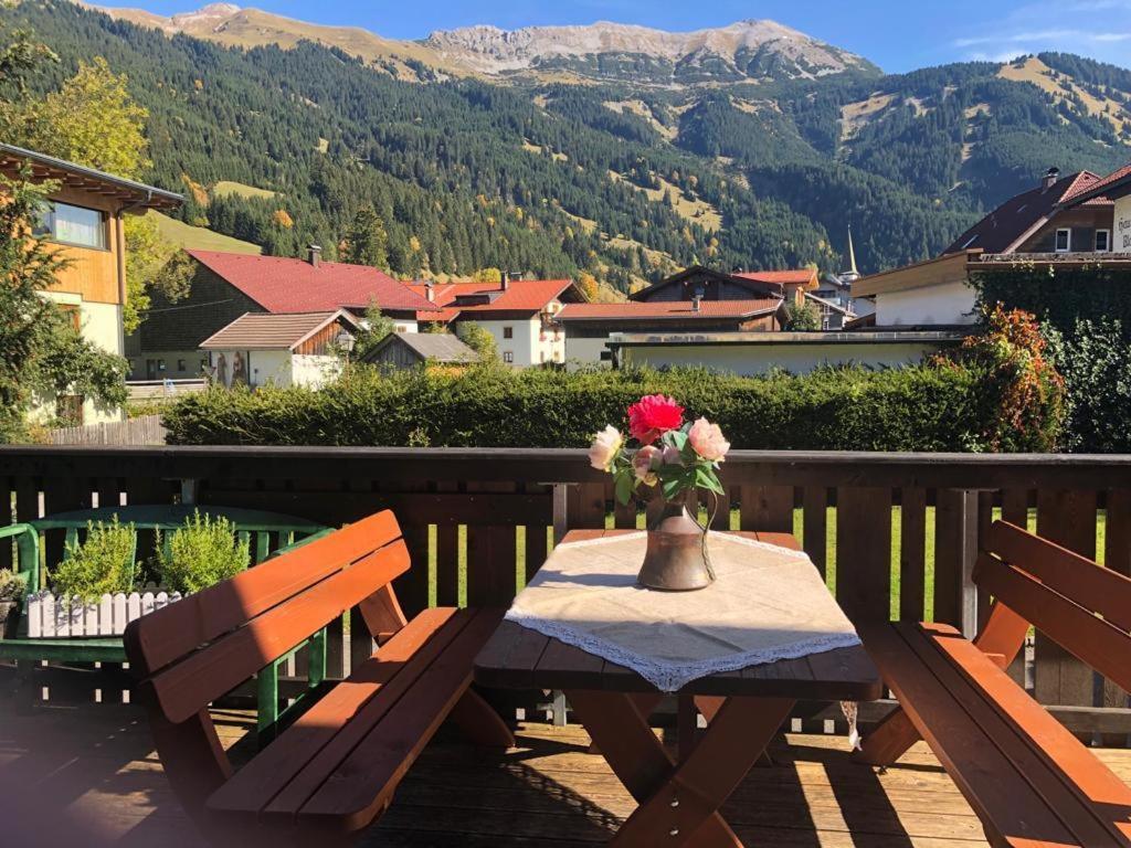 Gaestehaus Schmitt Lahn ภายนอก รูปภาพ