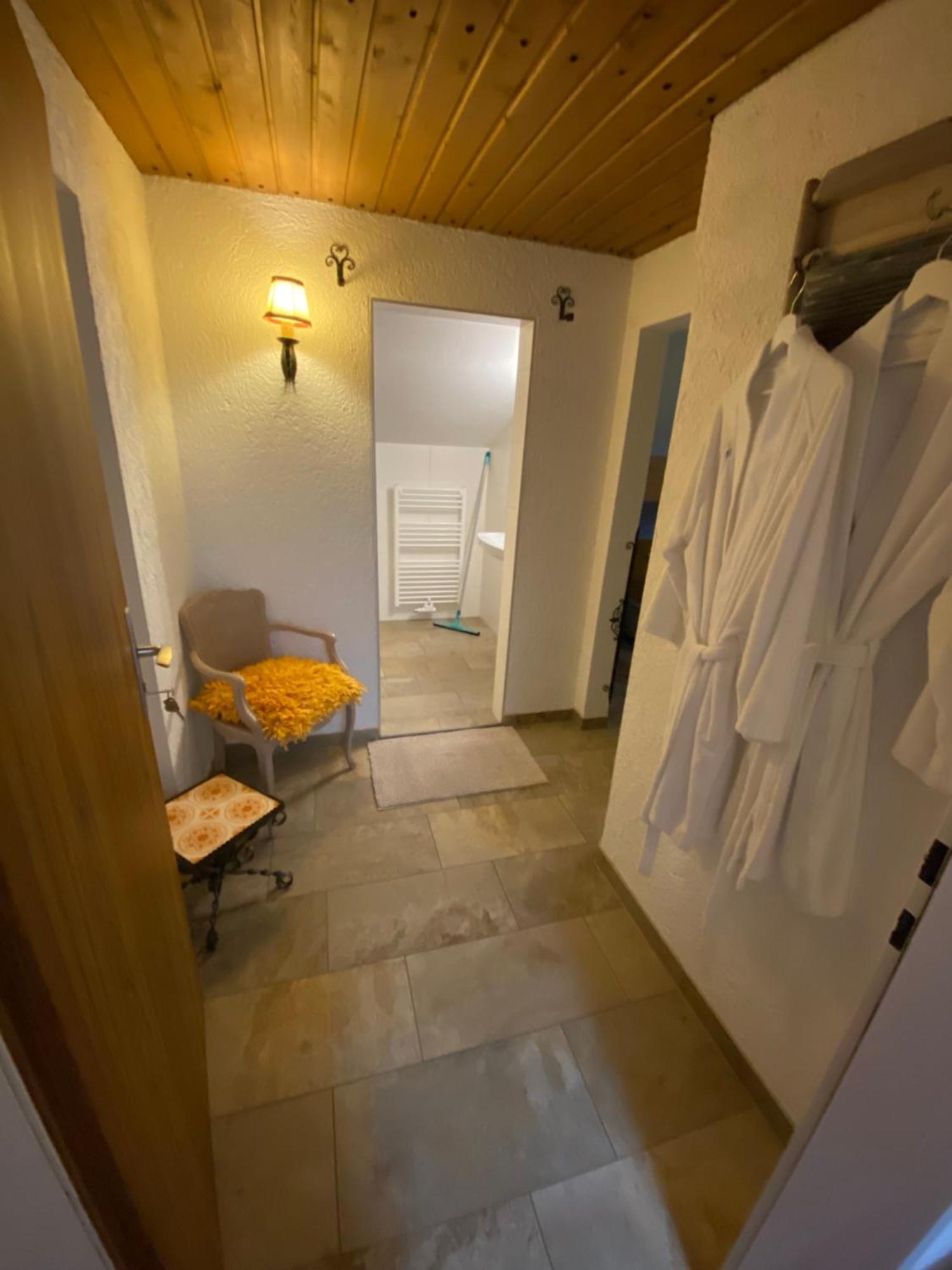 Gaestehaus Schmitt Lahn ภายนอก รูปภาพ
